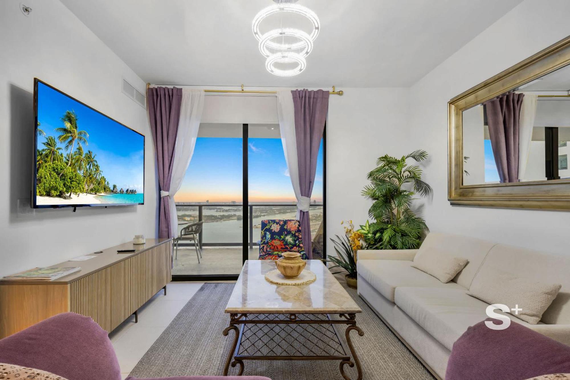 Apartment Stylish 2bd In Downtown With Stunning Skyline View